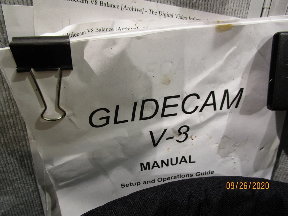 Glidecam V8 Camera Stabilizer System and L4 Pro Monitor - Image 2 of 4