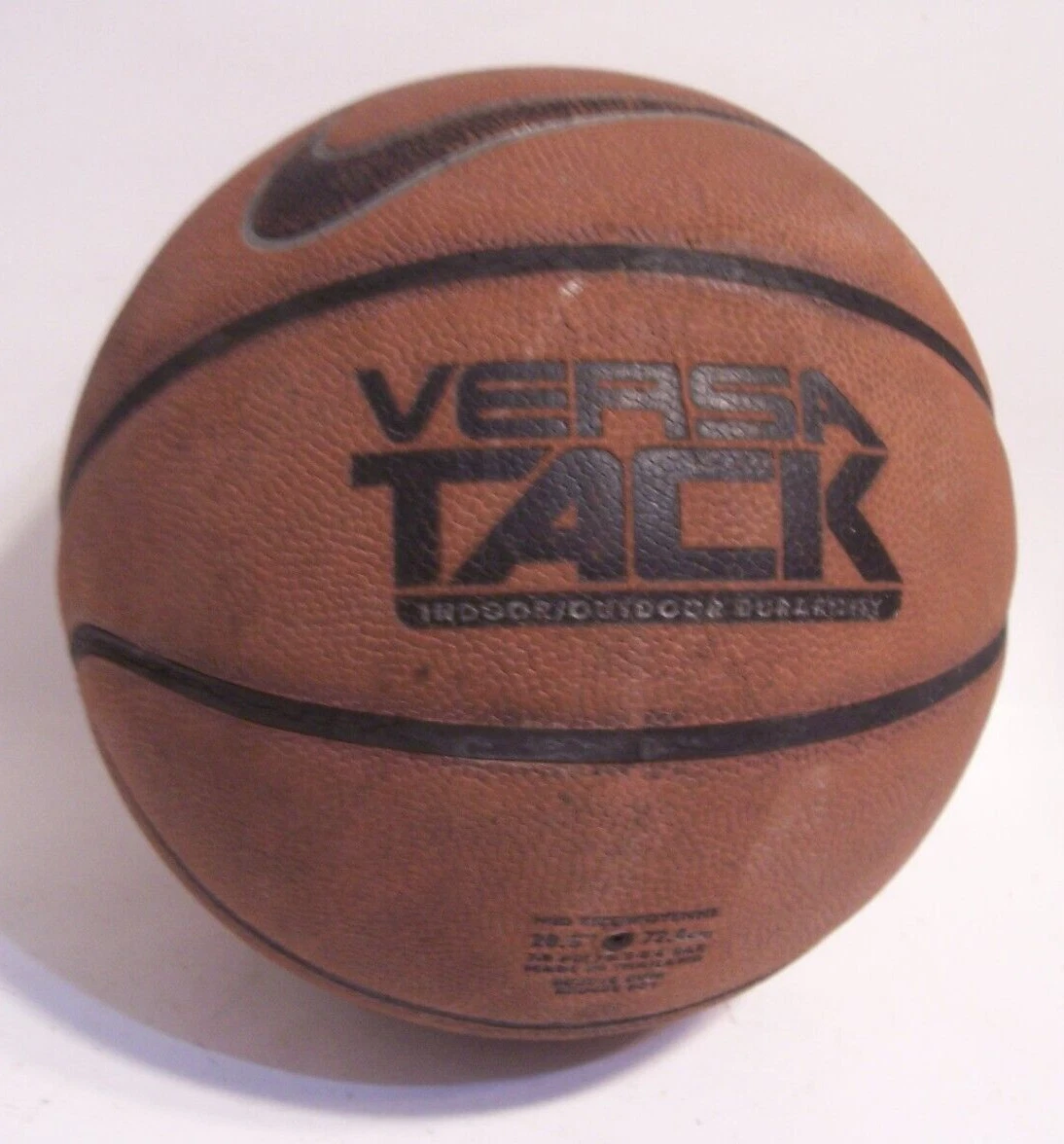 Nike versa tack basketball 28.5 sales