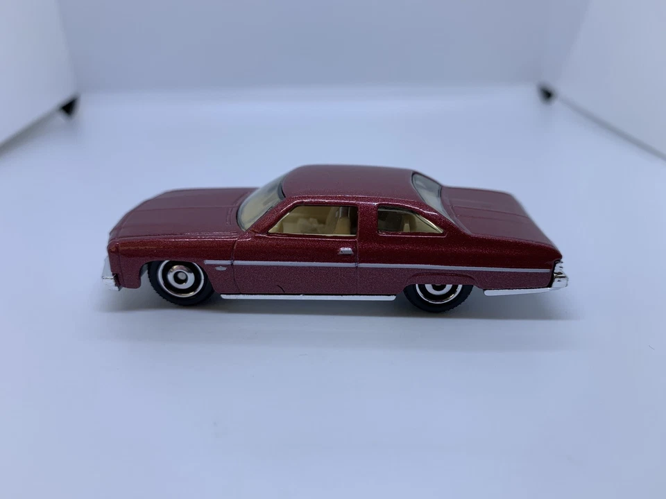 Matchbox - Chevrolet Caprice 75 rojo - COMO NUEVO SUELTO - Diecast - escala 1:64 Foto 2 de 2
