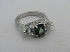 Stunning Sterling Silver Multi Emerald CZ Stone Ring Size 6 Z84