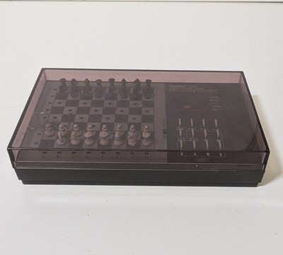 Radio Shack 1650 computergesteuertes elektronisches Schachspiel Ersatzteile Reparaturen Burg fehlt