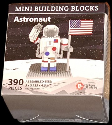 Mini building blocks ASTRONAUT 390 PIECES 12+
