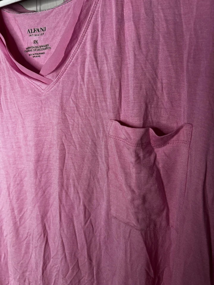 Camisa Alfani Intimates Mujer 2X Rosa Manga Larga Cuello en V Bolsillo Salón Suave Foto 4 de 4