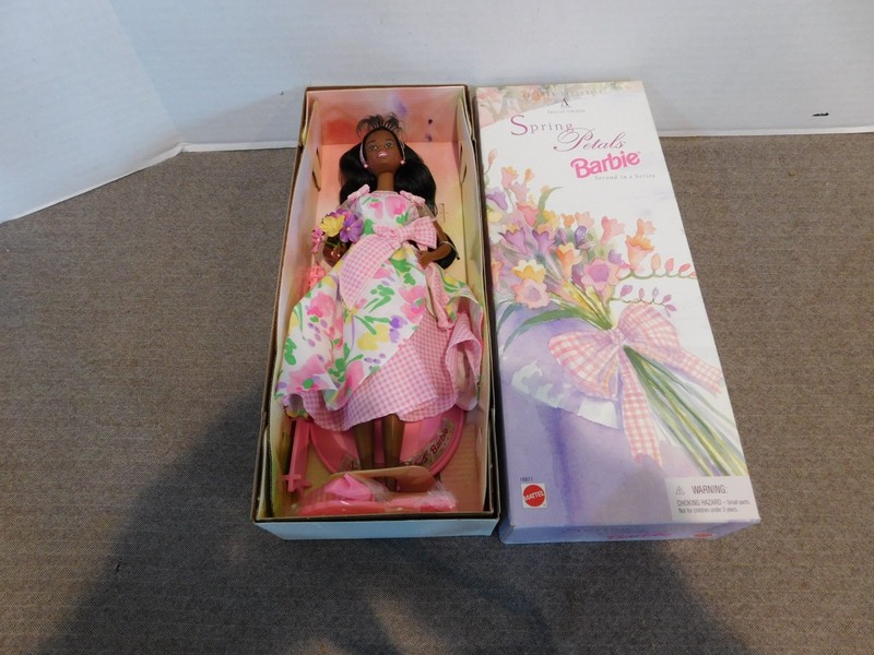 Barbie Avon African American Spring Petals Barbie 1996 Second in Series NIB