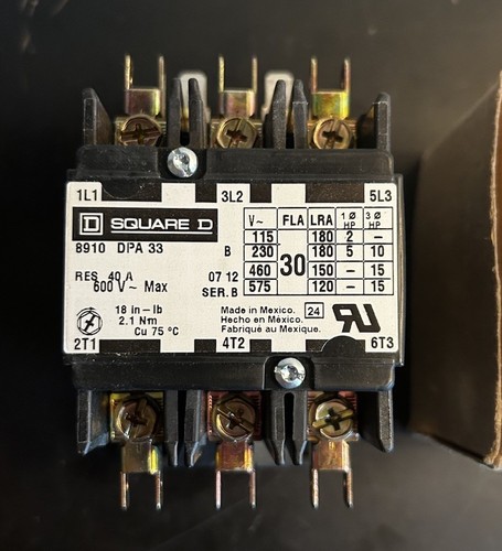 Schneider Electric 8910DPA33V09 ~ Definite Contactor 208-240V 30A 3-Pole. - Picture 2 of 6