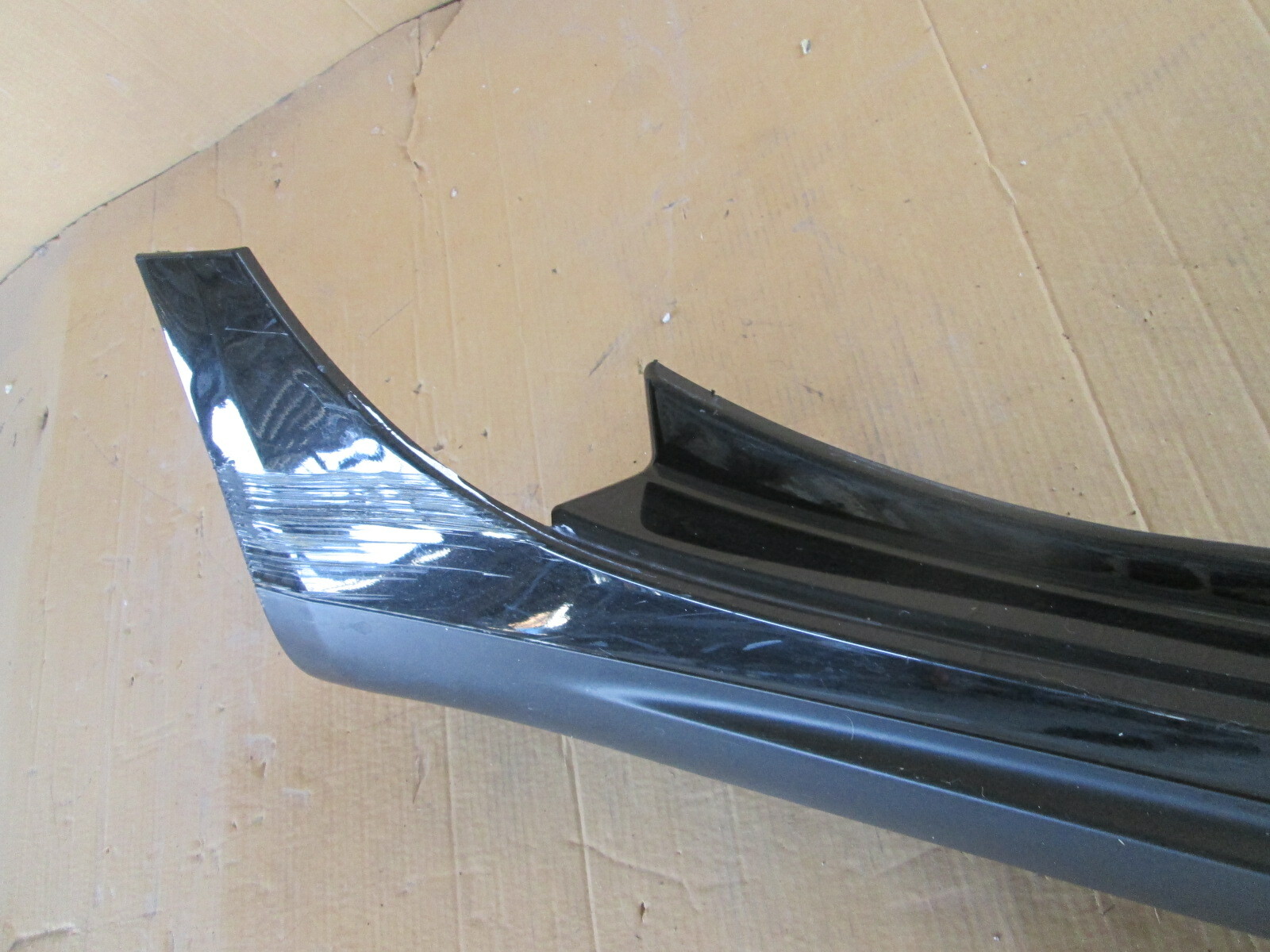 MASERATI GHIBLI 2014-17 - RH Rocker Panel  - PART # 670010791
