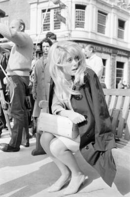Catherine Deneuve UK filming psychological horror Repulsion 1964 Old Photo 5