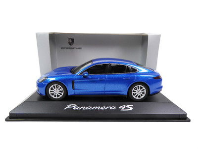 Porsche Panamera 4S Gen II 2016 1:43 Herpa Dealer Pack Model Car Diecast 210G