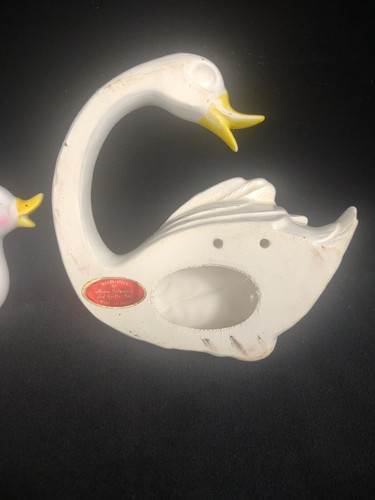 Vintage Ceramic Swan Mom Baby Ugly Duckling Wall Hangings Home Interiors Japan - Picture 4 of 11