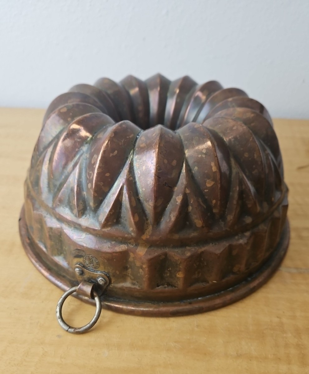 Vintage Copper Bundt Pan Wagner West Germany 1/2