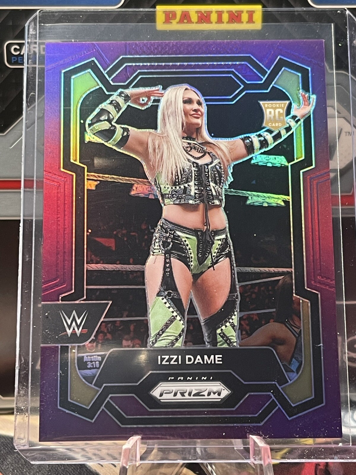 2024 WWE Prizm Izzi Dame Purple Prizm 013/149 RC