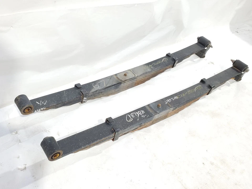 2021 Ford E350 OEM Pair Rear Leaf Spring - Image 4 of 4