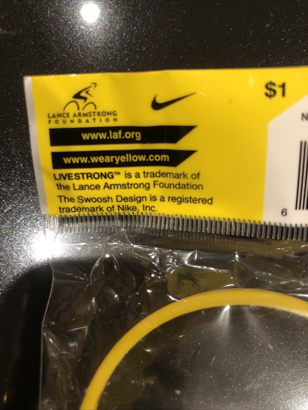 LANCE ARMSTRONG LIVESTRONG ORIGINAL 2004 YELLOW WRISTBAND YOUTH & ADULT