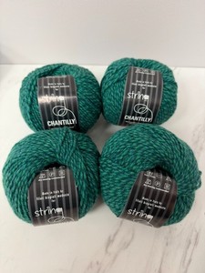 STRING* CHANTILLY *  PACK OF 4 Skein *COLOR 513188*