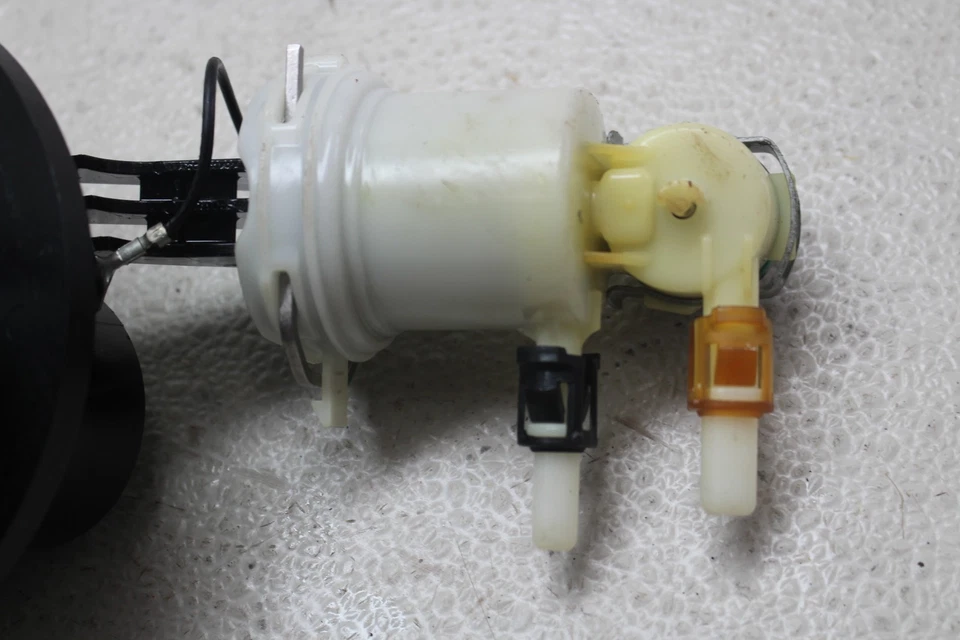 Harley-Davidson Street Glide FLHX 2008-2013 bomba de gasolina (probada) Foto 4 de 4