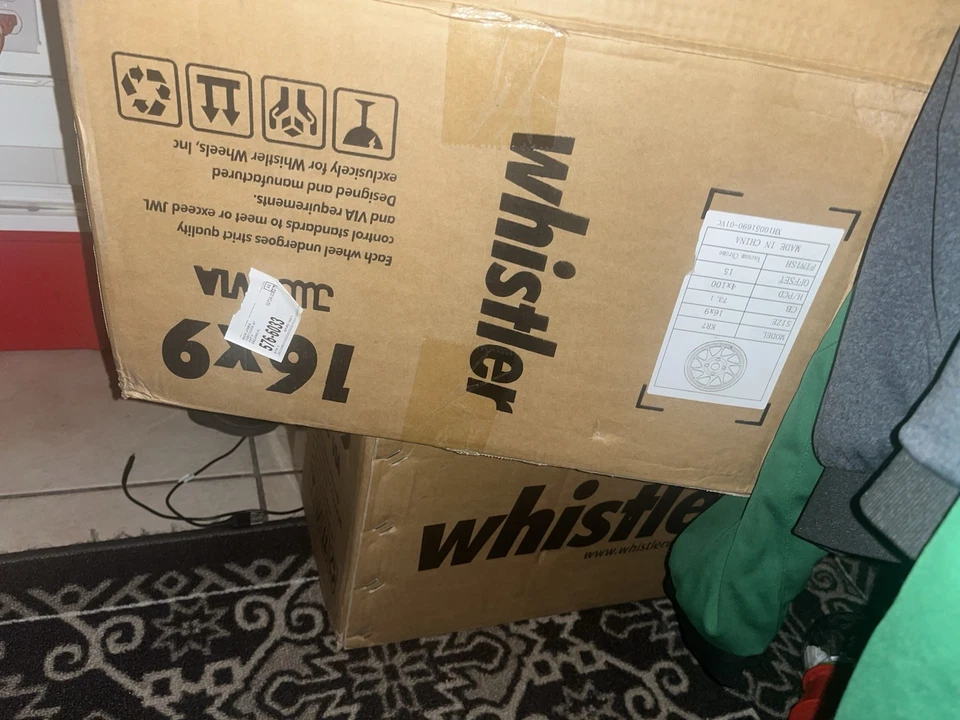 (2) Rueda cromada 16x8 +20 Whistler KR7 4x100 Foto 4 de 4