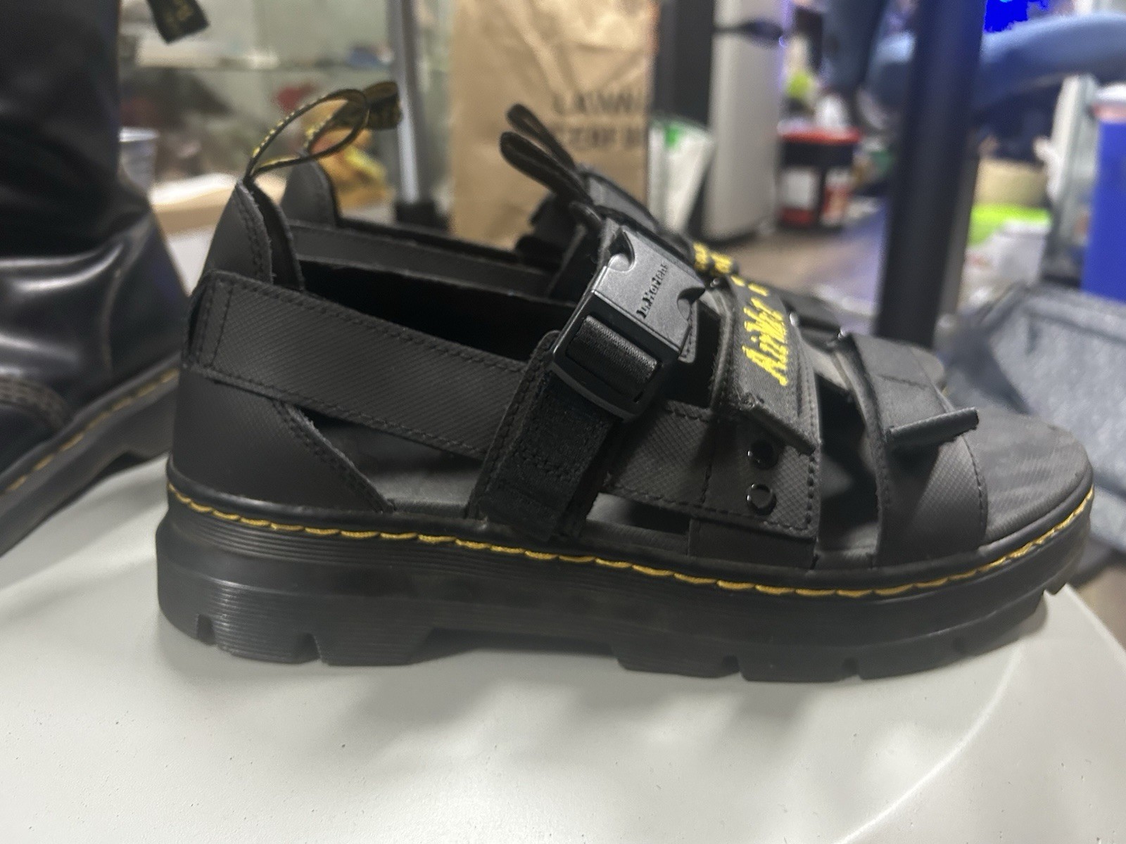 Doc Marten - image 5