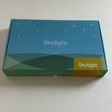 Skylight Frame 10 inch Wi-Fi Digital Picture Frame Touch Screen New Open Box