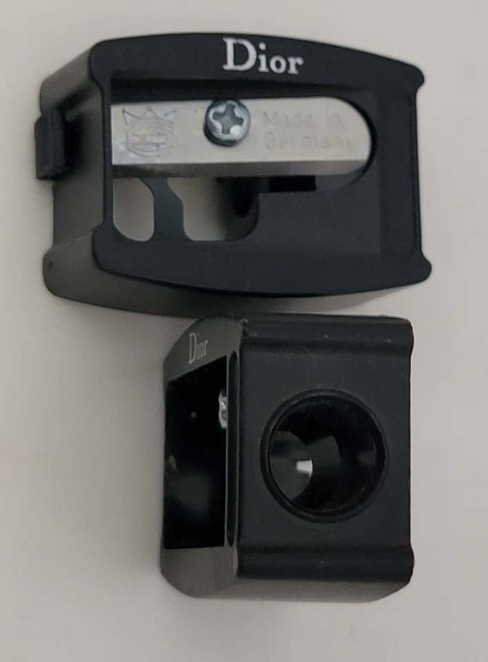 Точилка для карандашей Dior пластиковая для макияжа подлинная (упаковка из 2 точилок) - Изображение 3 из 4