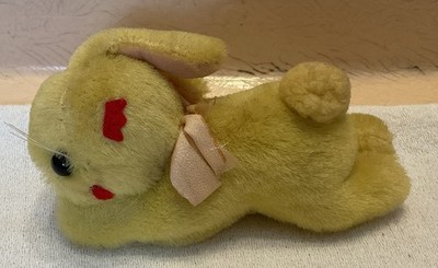 Vtg JAPAN 5  Sleeping Yellow Easter Bunny Rabbit Plush Animal Black Glass Nose