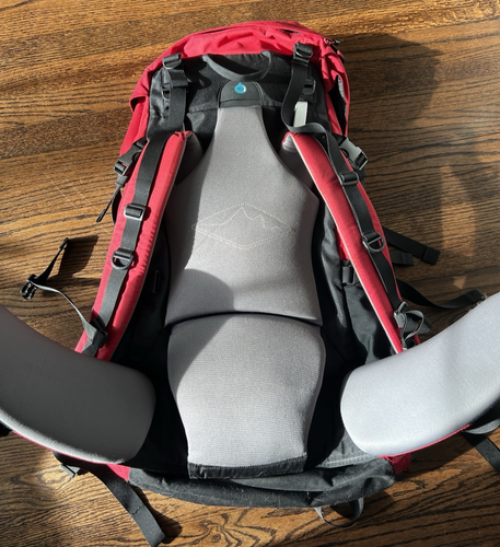 MOUNTAIN DESIGNS Framed Hiking Camping Rucksack Backpack 60L Australian Brand - Picture 5 of 7