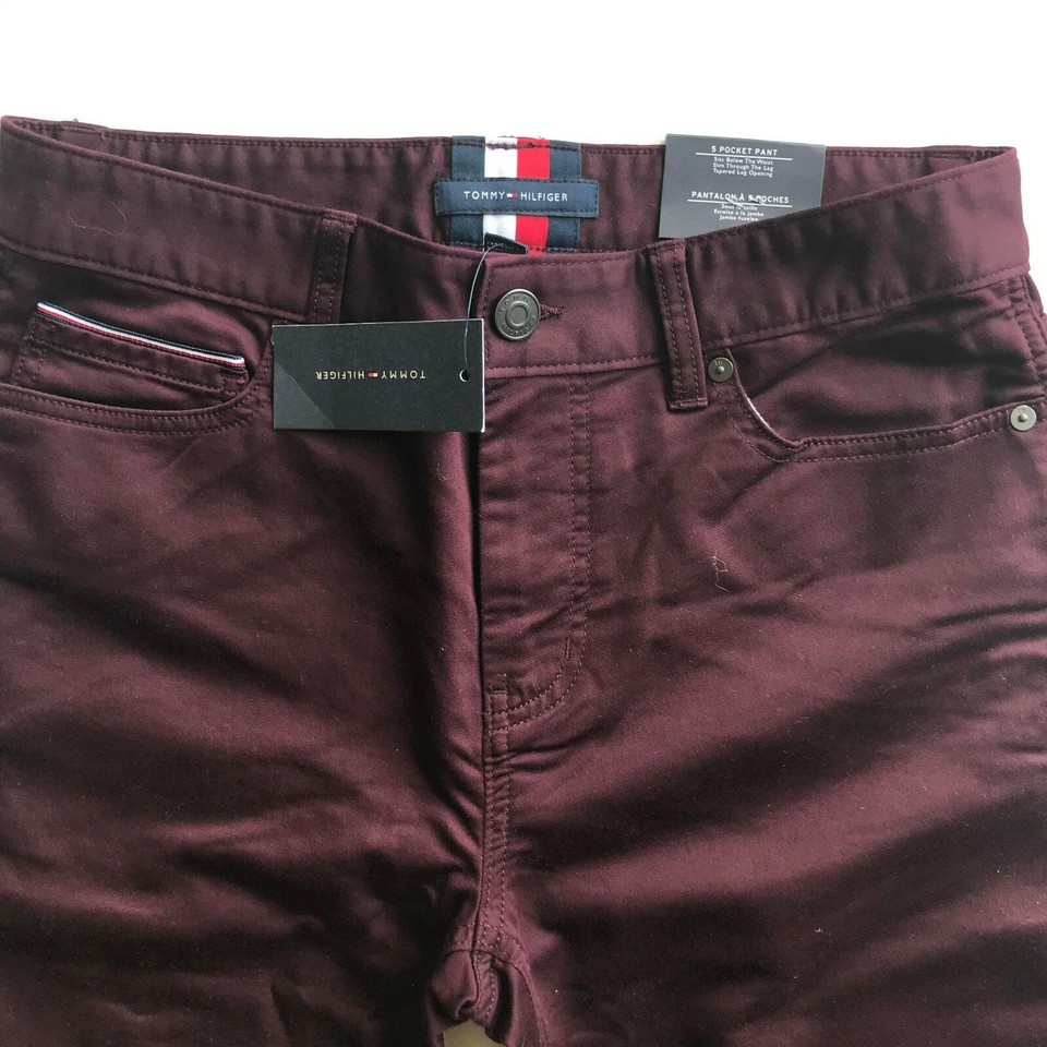 Tommy Hilfiger Men's TH Flex Stretch Slim Fit Tapered Leg Chino 5 ...