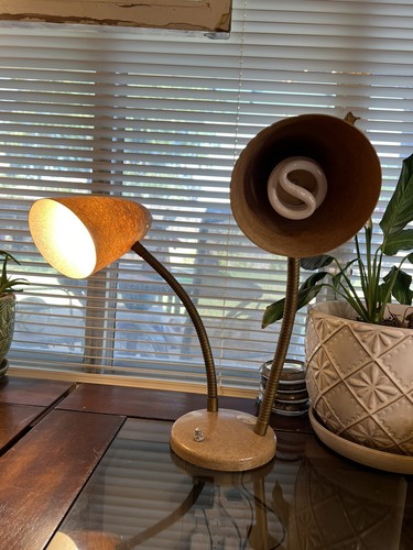 Vintage MARPLEX MCM Double Light Gooseneck Fiberglass Table Desk Lamp (WORKS) - Picture 8 of 11