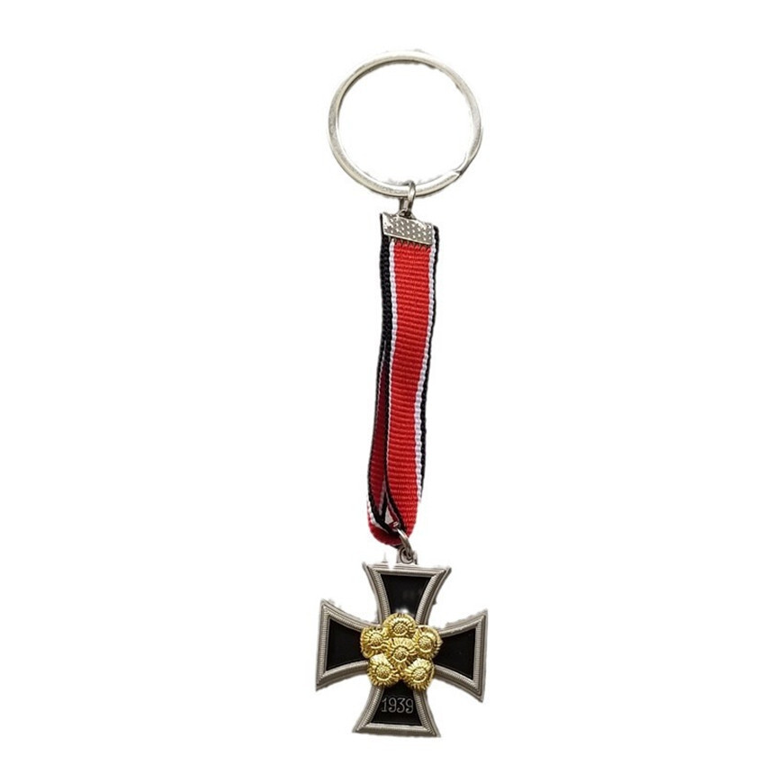 Germany Order Of Merit Keychain 1939 Year Iron Cross Medal Badge