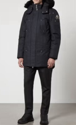 Moose Knuckles Men Original Stirling Down Parka Navy XL. Original Price $1395