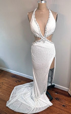 Ashley Lauren White Beaded Cutout Gown Size 4 Plunge Halter Slit Prom Pa