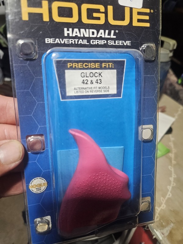 Hogue HandALL Rubber Grip Sleeve Glock 42 & 43  Pink - 18207 NiP Fits Others 