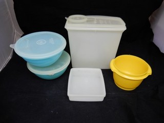 Vintage Tupperware Bundle 5 Items