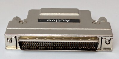 SCSI-3 Terminator aktiv active external 68pin male HD68 Metall *NEU+OVP*