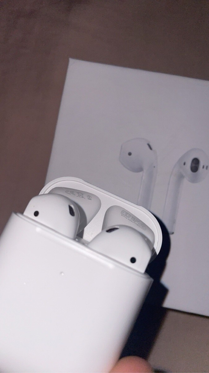 Airpods 2nd gen ANC 未使用 Apple AirPods 2nd Gen A2031+A2032 In-Ear (Wired Charging