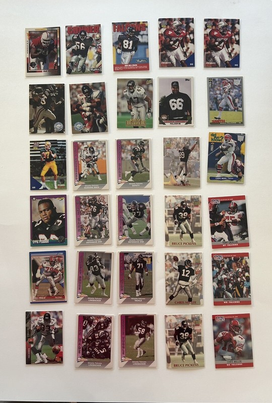 Atlanta Falcons 30 Cards Mixed Lot Football Cards *vintagecards 4U*