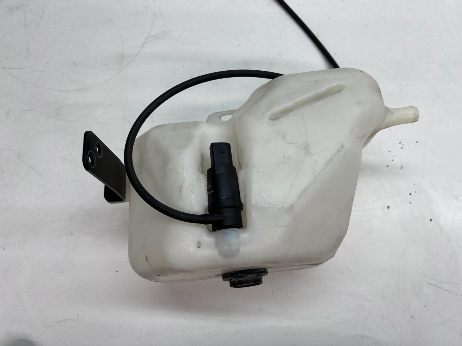 LAMBORGHINI GALLARDO COUPE WINDSHIELD WASHER WATER TANK OEM 400955448