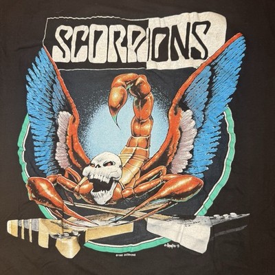 Vintage 90s Scorpions Concert Tour T-Shirt Sz L Crazy World Metal
