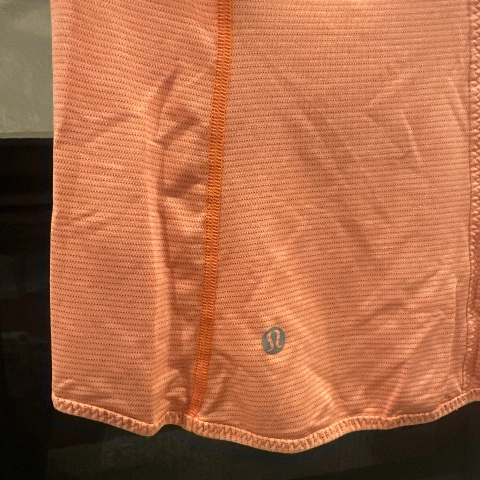 Camiseta de running naranja Lululemon para mujer talla 6 Foto 4 de 4