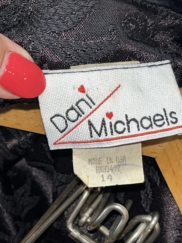 VESTIDO Vamp de Veludo Vitoriano Longo Formal Bruxa Gótico Drácula, Tamanho 14 Vintage - Imagem 2 de 4