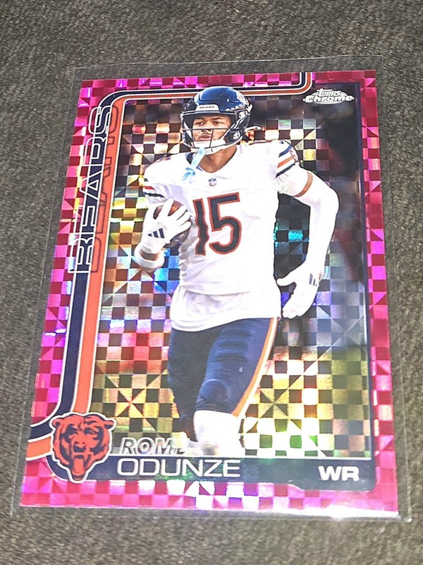 2025 Topps Chrome Rome Odunze Pink Xfractor SP #49 CHICAGO BEARS
