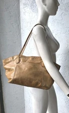 Hobo International Patti Leather Tote Tan READ