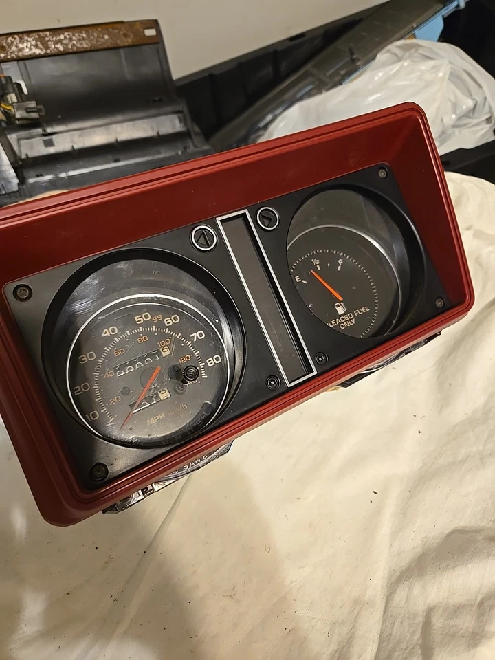 1980-82 Pontiac Phoenix Dash Gauge Cluster Instrument Speedometer 0 Miles OEM - Image 2 of 4