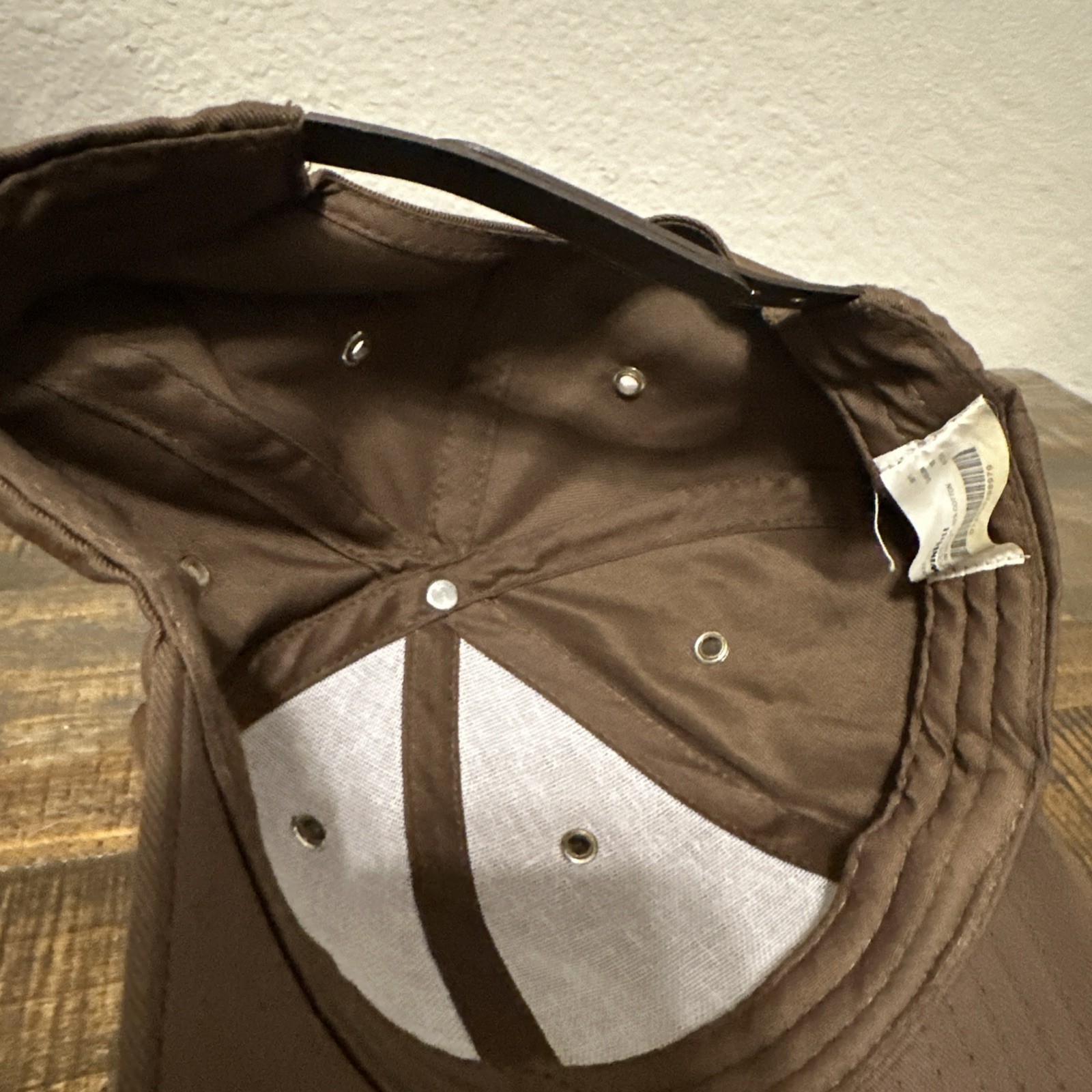 UPS hat snapback broken - image 18