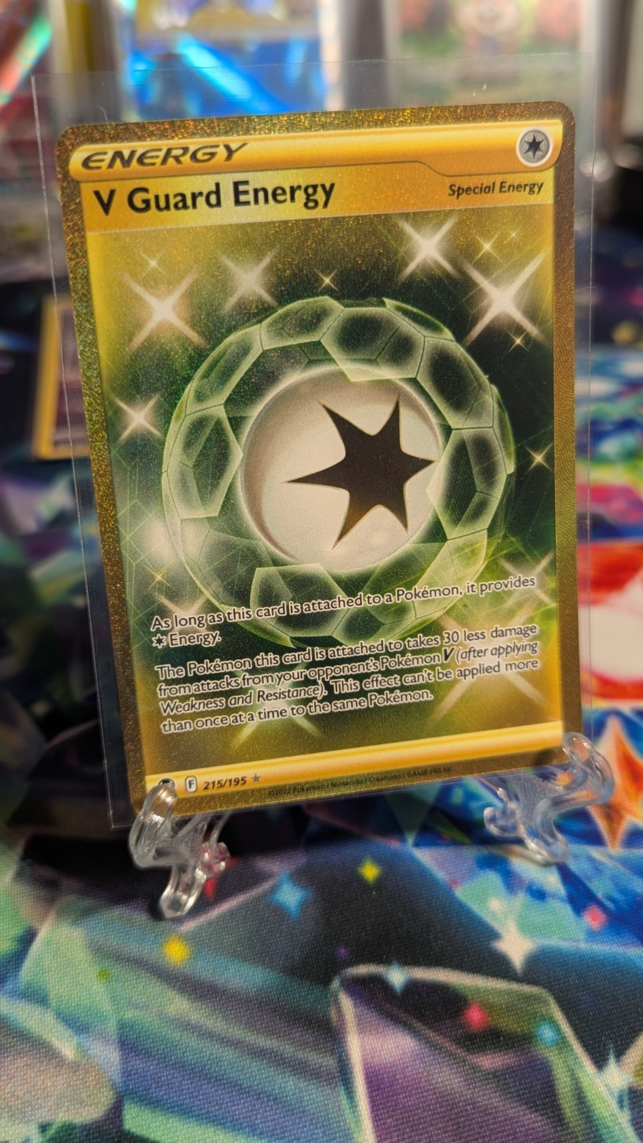 V Guard Energy - Silver Tempest - 215/195 - NM - Pokemon TCG