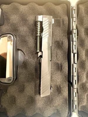 SIG SAUER P320 9mm Complete Slide Assembly with Barrel and grip