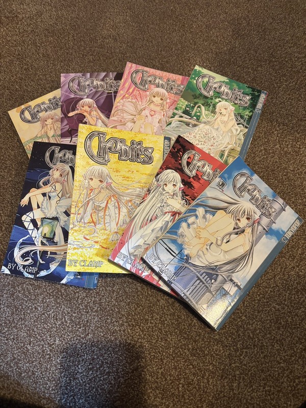 Chobits manga - Volumes 1-8 Complete Set in English - CLAMP
