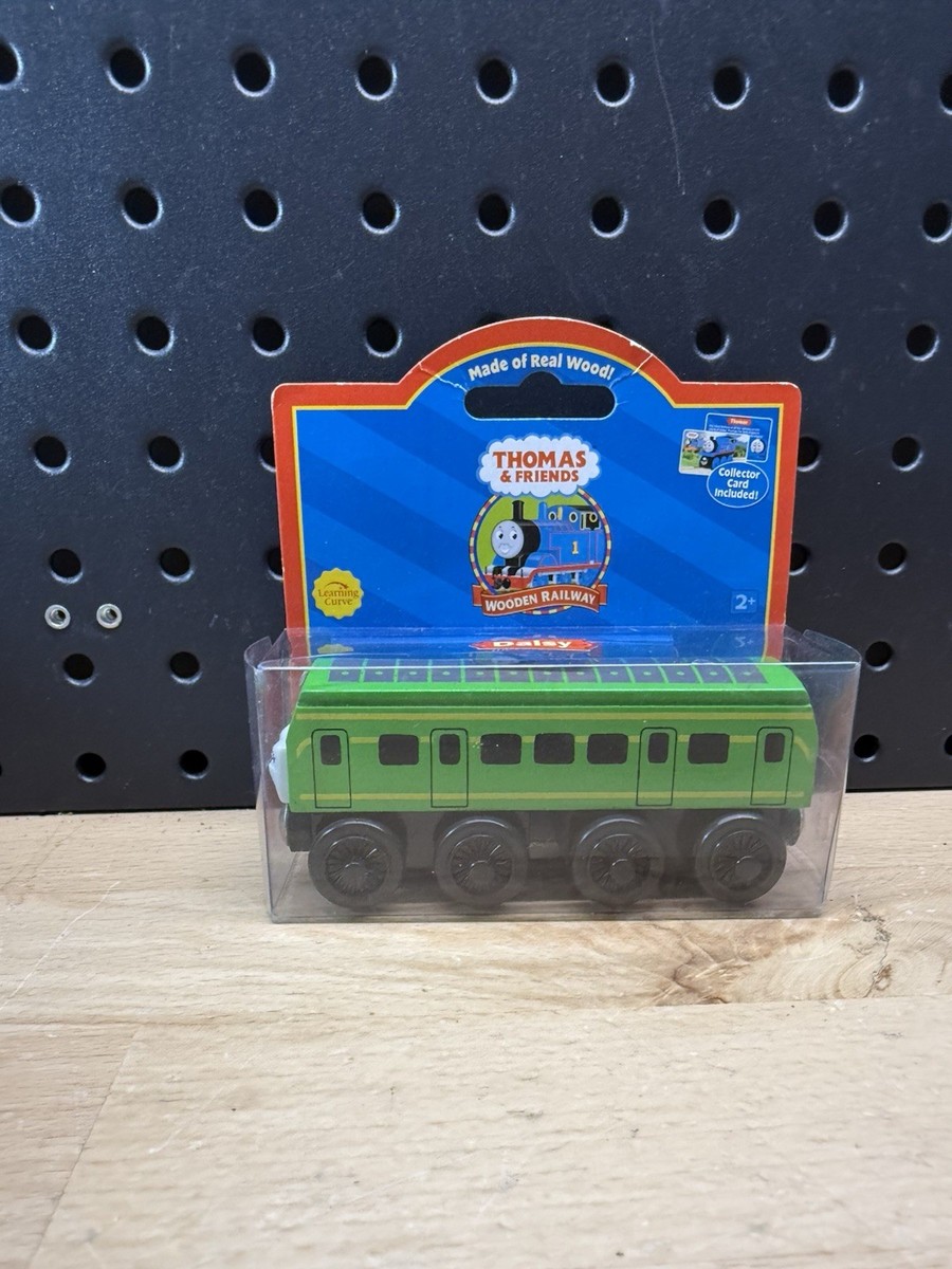 THOMAS & FRIENDS Wooden Railway *Daisy* 2004 *COLLECTOR CARD* NIB