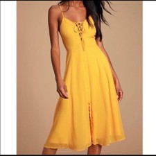 Lulus  NEW Golden Lace Up Dress