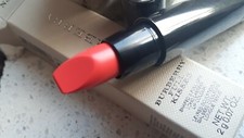 NEUER Lippenstift von BURBERRY, No.525 CoralR...