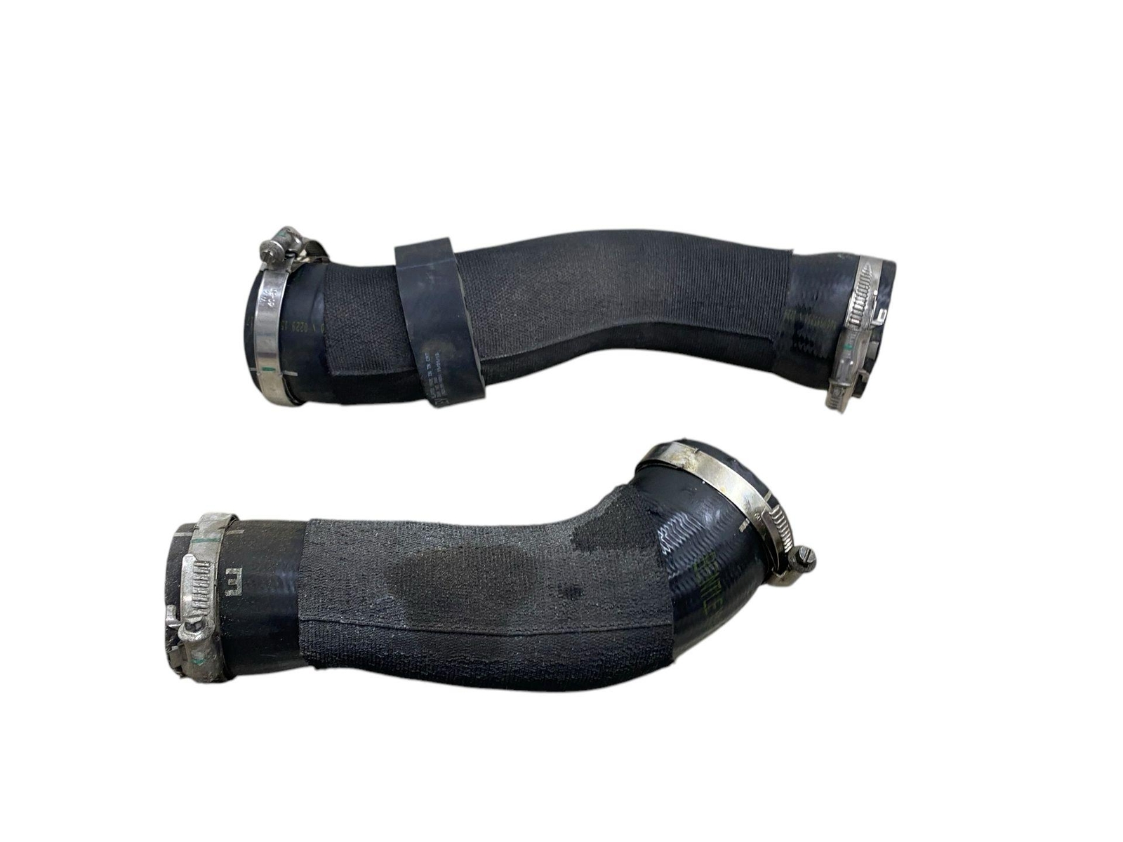 2016-2020 BENTLEY BENTAYGA OEM 6L W12 RIGHT INTERCOOLER AIR INLET & OUTLET HOSE